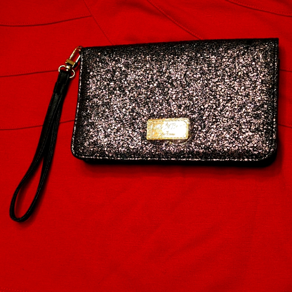 Luv Betsey by Betsy Johnson NWOT wallet